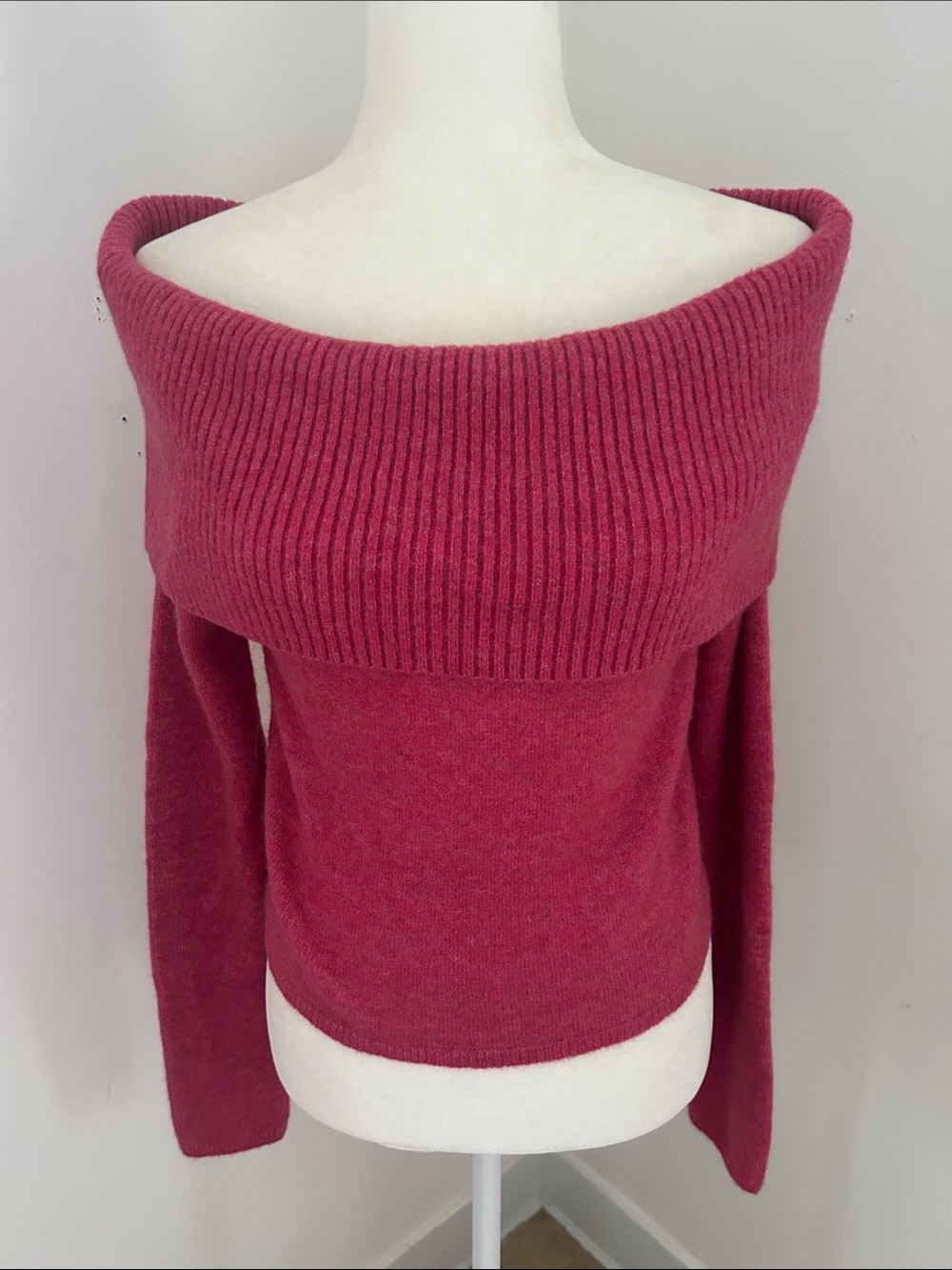Babaton Off-the-Shoulder Ribbed Knit Sweater - Rose Sz M